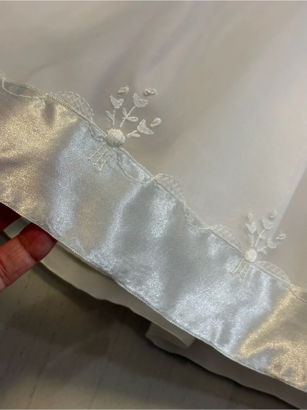 STRASBURG WHITE EMBROIDERED ORGANZA FLOWER GIRL SPECIAL OCCASION *PRISTINE* $169